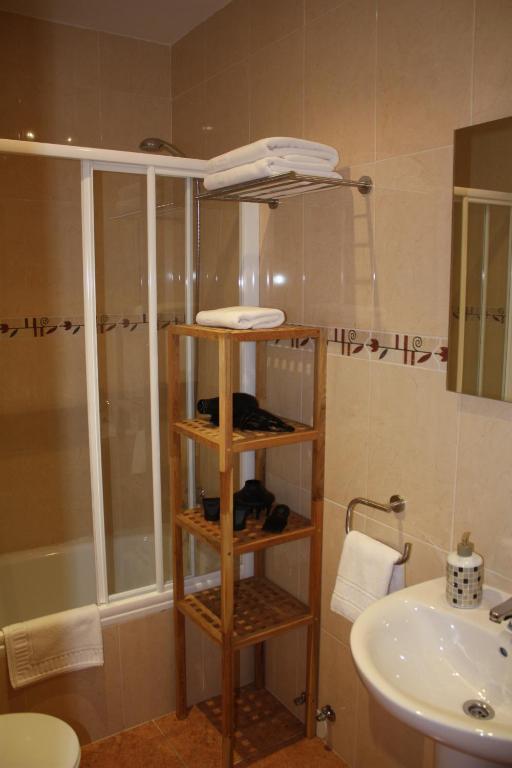 Aire De Colldejou Hotel Room photo
